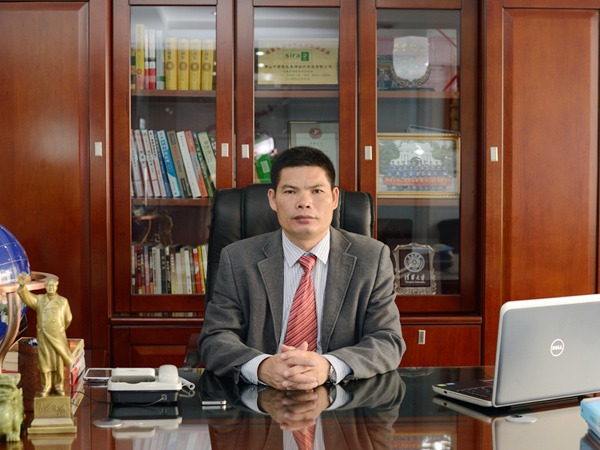 OD体育董事长-黄日荣